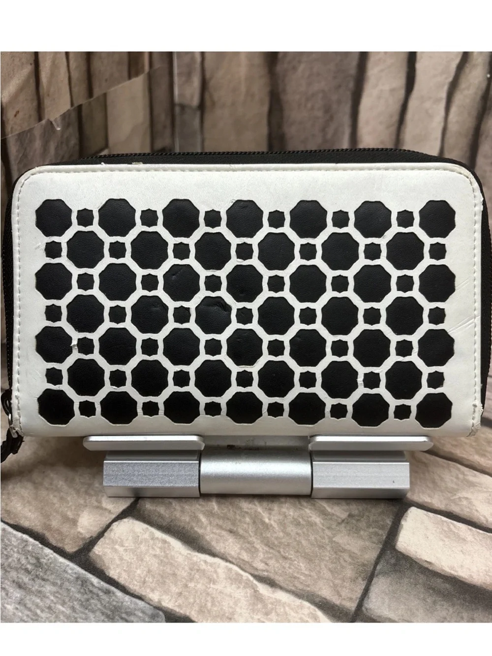 Vera Bradley accordion wallet